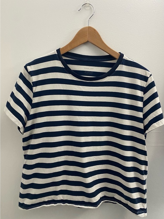 Everlane Tops - Everlane The Organic Cotton Boxy Tee in Navy/White Stripe Size Small/Medium